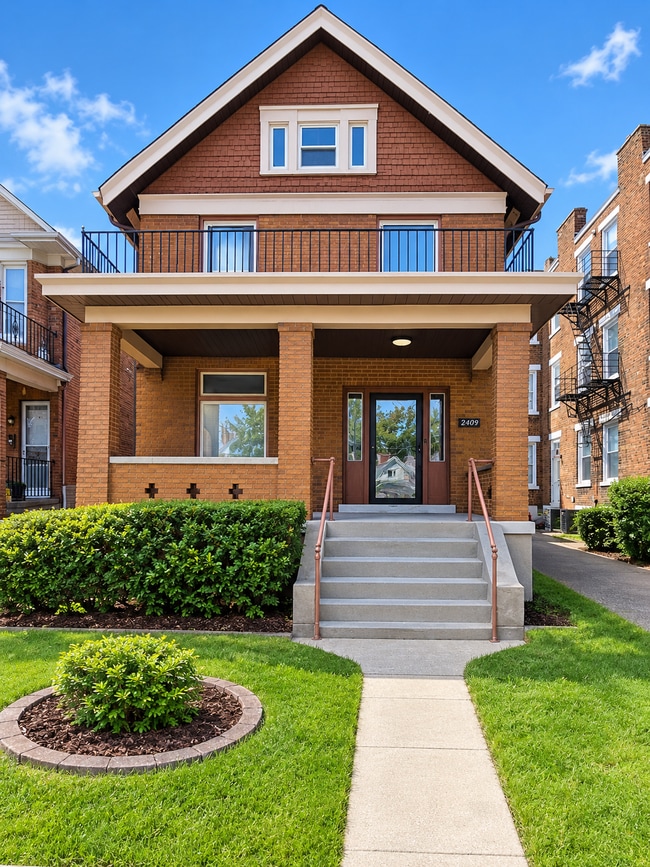 Building Photo - 2409 Fairview Ave