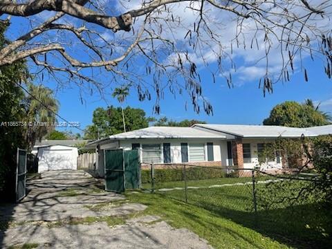 Photo - 7105 SW 84th Ave Casa