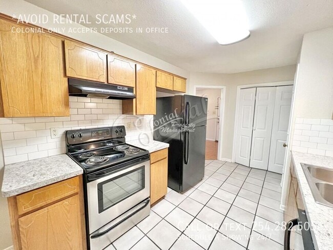 Photo - 1004 W Avenue B Unit 2