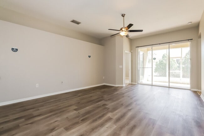 Photo - 427 Fern Gulley Dr