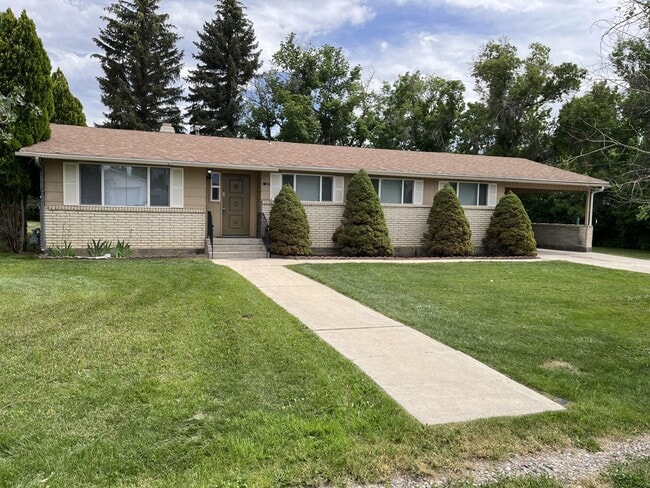 Beautiful Home in Mt Pleasant - Beautiful Home in Mt Pleasant