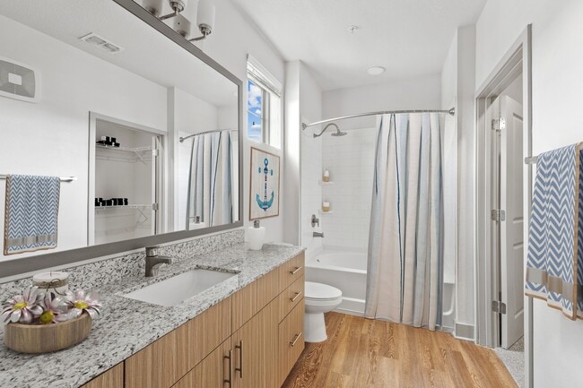 Bathroom - Lantower Grande Flats