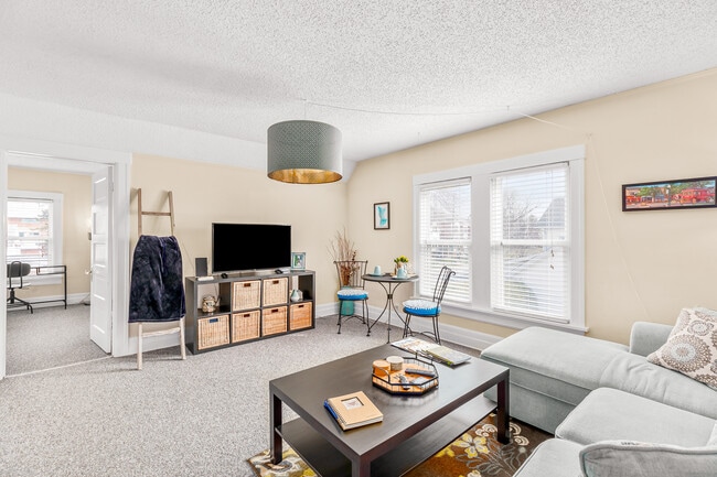 Photo - 429 W Ann Arbor Trl Unit 429