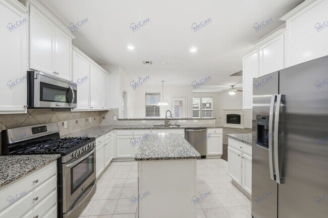 Photo - 3808 Hazelhurst Dr