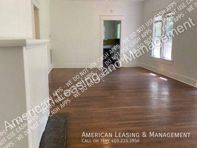 Photo - 604 Hackney Ave