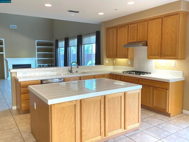 Photo - 2851 Anderson Ln