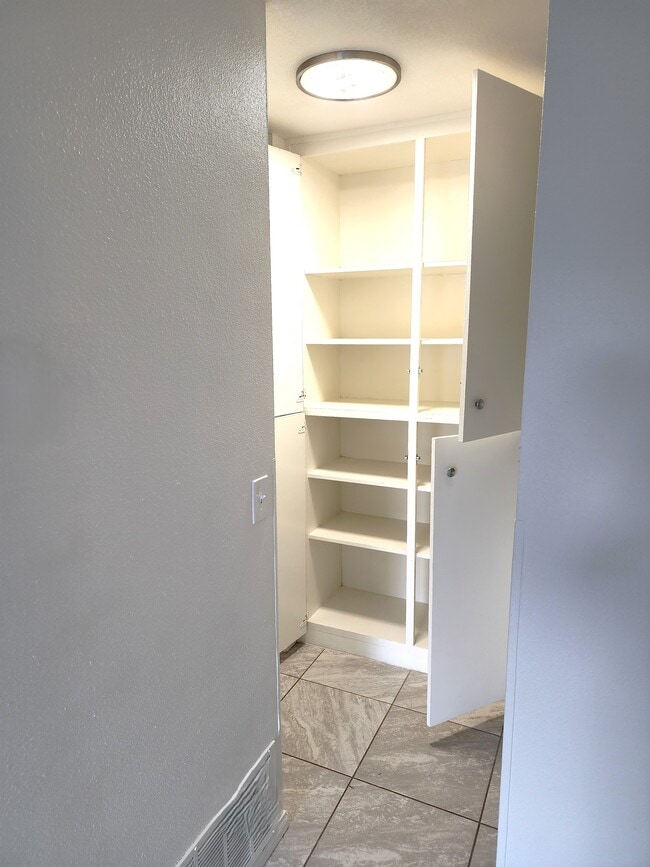 More bonus storage! - The Junipero Palm Springs