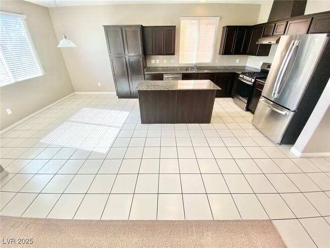 Photo - 81 Avenza Dr