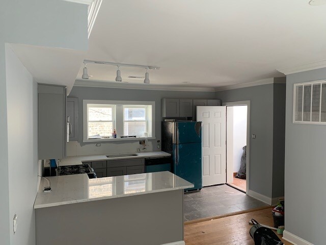 Photo - 739 Brummel St Unidad 1