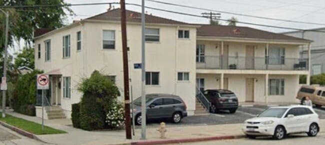 2651 La Cienega Ave/ 8501 Hargis St
