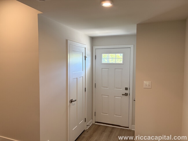 Photo - 119 Plaza Dr