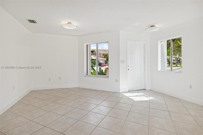 Photo - 16502 SW 68th Ter