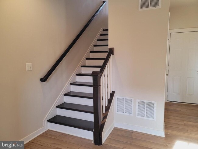 Photo - 9001 Shady Pines Dr