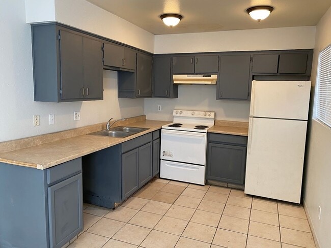 Photo - 3330 Cambridge St Apartment Unit 2