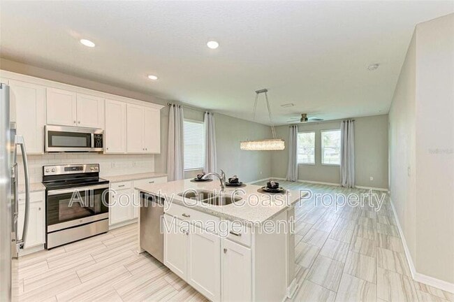 Photo - 8488 Starlight Loop