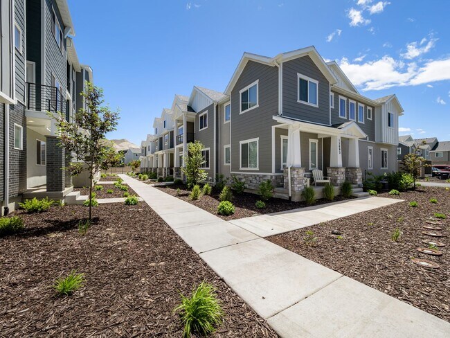 15083 S Reins Wy Unit 706