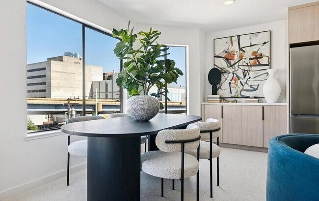 Photo - 85 Duboce Ave Unit 301