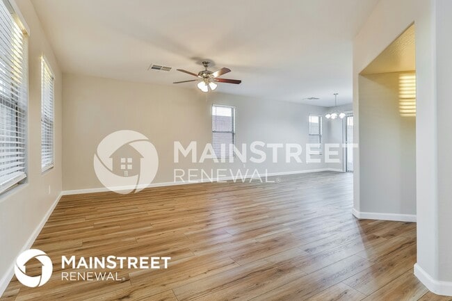 Photo - 3117 E Harrison St