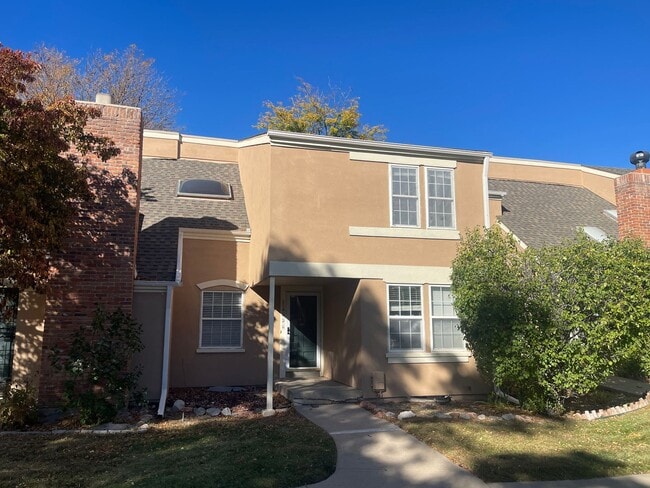 Building Photo - Spacious 4-Bedroom Home with Finished Base...