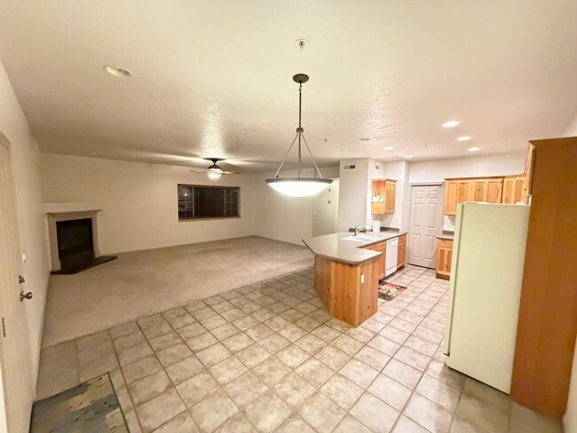 Building Photo - 1255 Wolf Hollow Ln