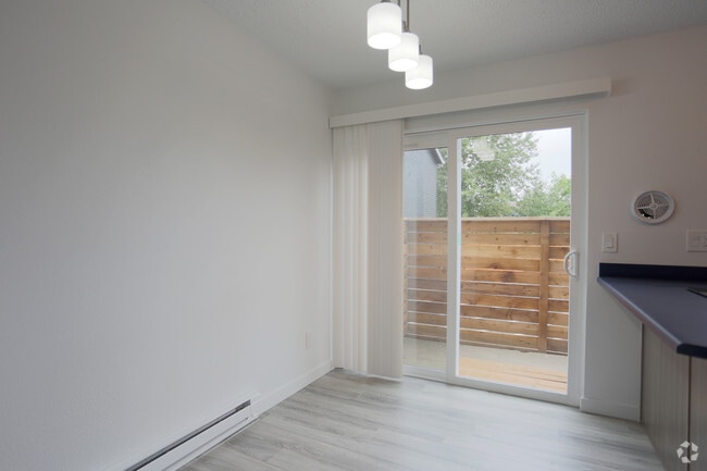 Tigardville Apartments
