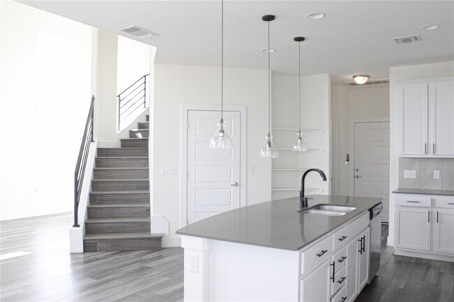 Photo - 7113 Sienna Rouge Path