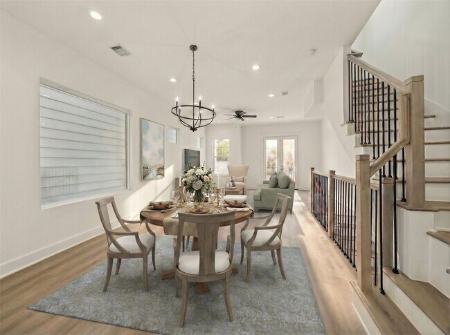 Photo - 2826 Versailles Oak Ln