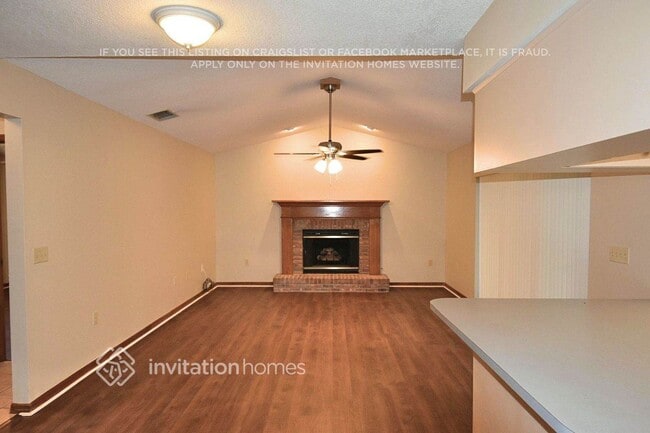 Photo - 1060 Colony Arms Dr