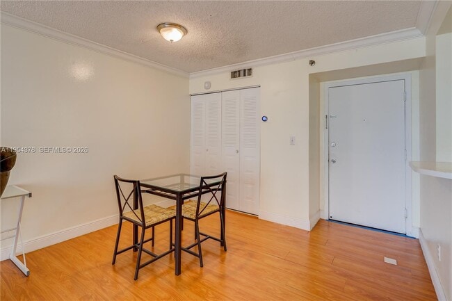 Photo - 770 Claughton Island Dr Unit 811
