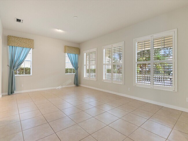 Photo - 4-bd,3-bth in The Isles-One Of Palmer Ranch’s Most Sought After Community