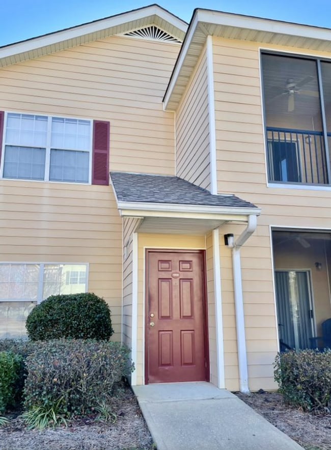 Building Photo - Longleaf Villas unit Available for Fall 2025! Rental