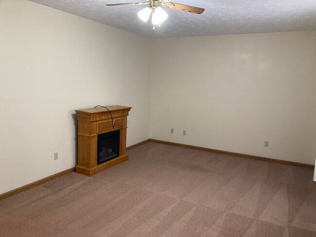 2406 15th Ave