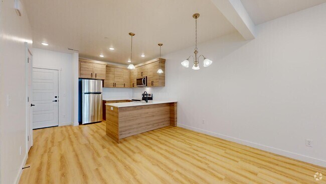 Building Photo - 1135 W 250 S Rental