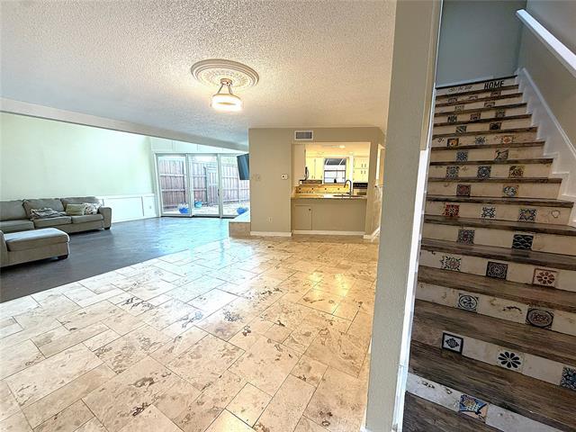 Photo - 1725 Ashland Ave