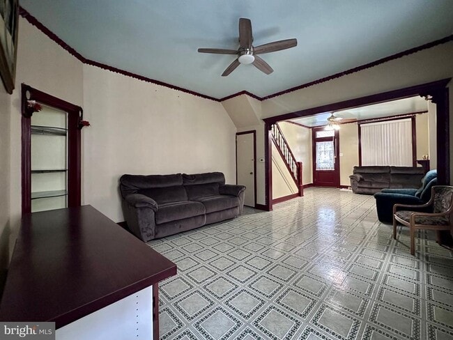 Photo - 134 E Eleanor St