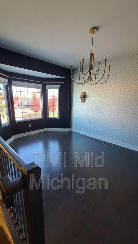 Photo - 2529 W Towne St