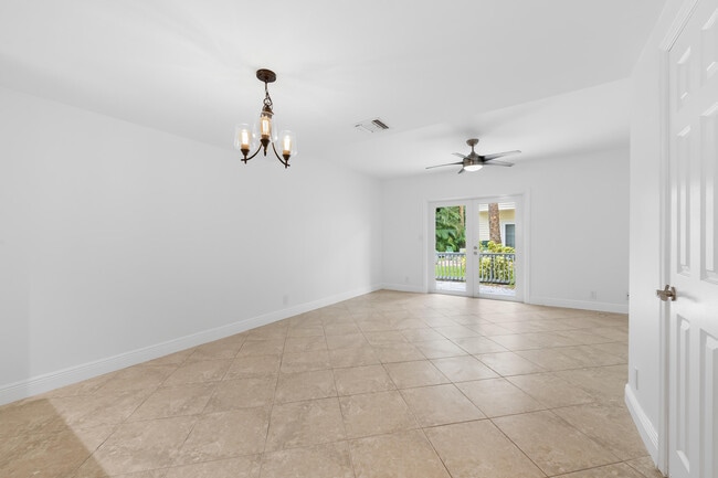 Photo - 1843 NE 15th Ave