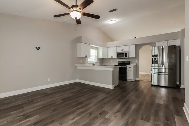 Photo - 2117 Intervista Ln