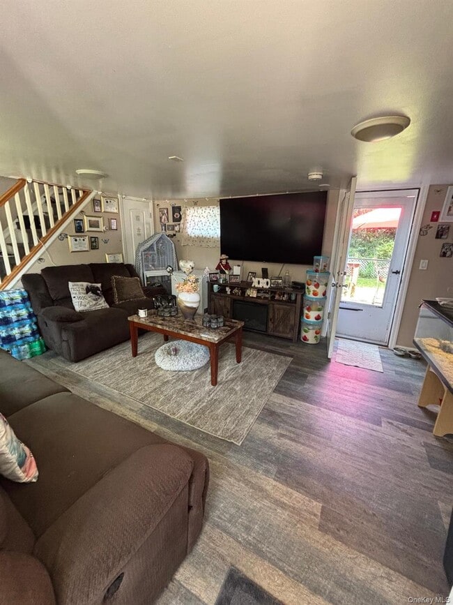 Photo - 16 Bellport St