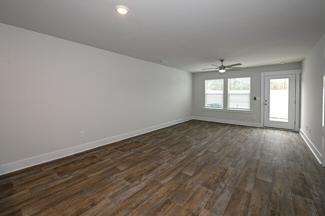 Photo - 111 S Grassland Rd