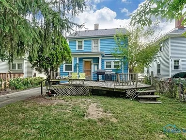 Photo - 1823 Perth St