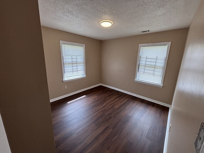 Photo - 1968 Gayle Ave