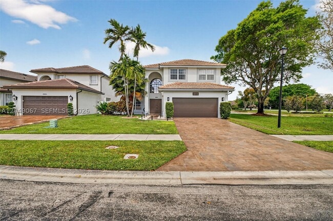 Photo - 18498 Covington Dr