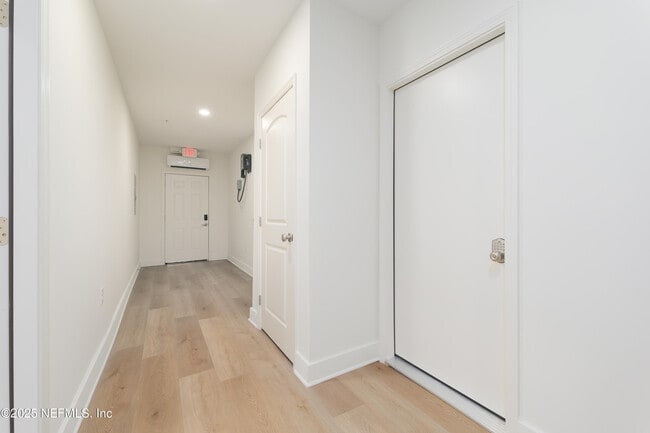 Photo - 1628 Walnut St Unit 2