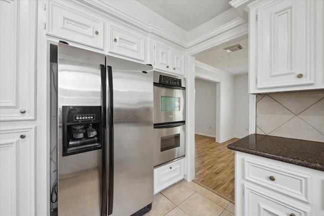 Building Photo - 382 Dawn Hill Dr