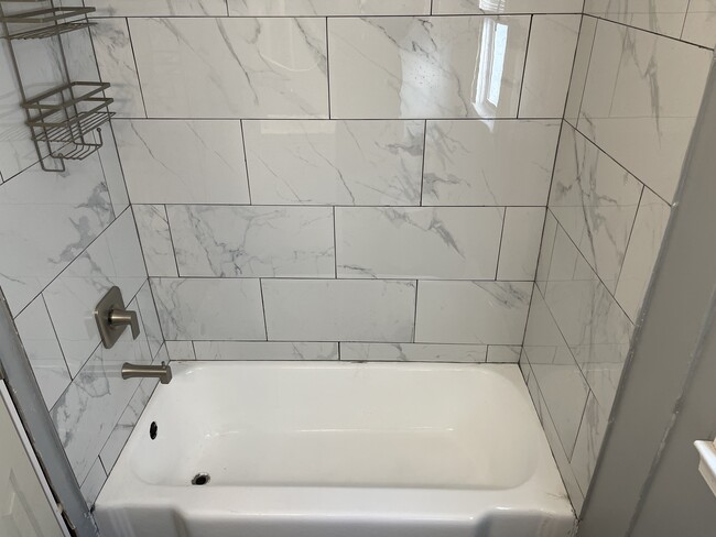 Bathroom - 7038 Valley Ave