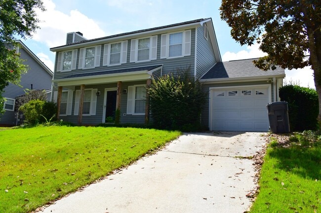 Photo - 334 Lamplighter Ln