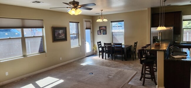 Photo - 2490 W Pollo Cir