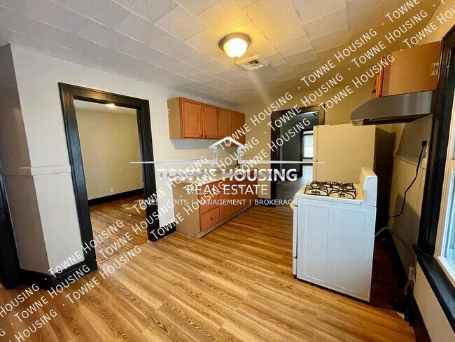 Photo - 244 Vermont St Apartment Unit 2