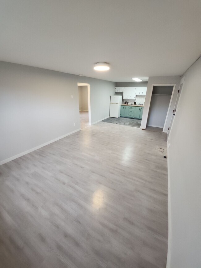 Photo - 30 Parkwood Dr Unit 8